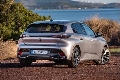 Peugeot 308 1.5BlueHDi EAT8 130Ps